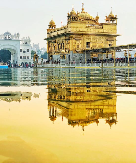Golden-Temple-Amritsar-scaled